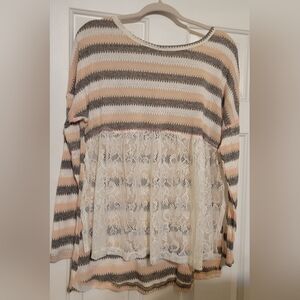 Lace Front Sweater w/Side Slits - Peach